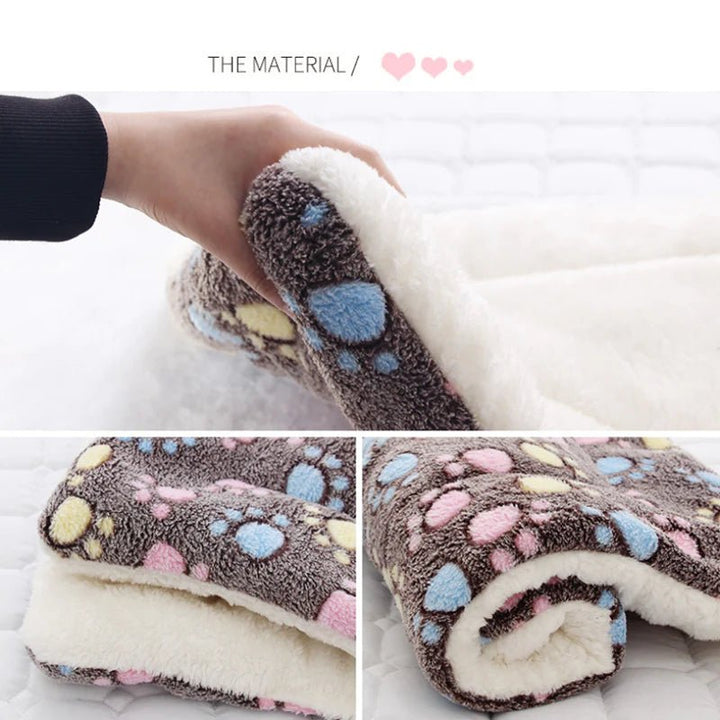 Soft Flannel Thickened Pet Soft Fleece Pad Pet Blanket Bed Mat for Puppy Dog Cat Sofa Cushion Home Rug Keep Warm Sleeping Cover - PETGS