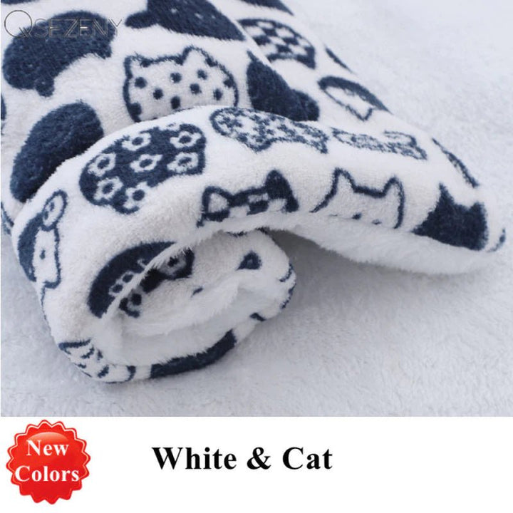 Soft Flannel Thickened Pet Soft Fleece Pad Pet Blanket Bed Mat for Puppy Dog Cat Sofa Cushion Home Rug Keep Warm Sleeping Cover - PETGS